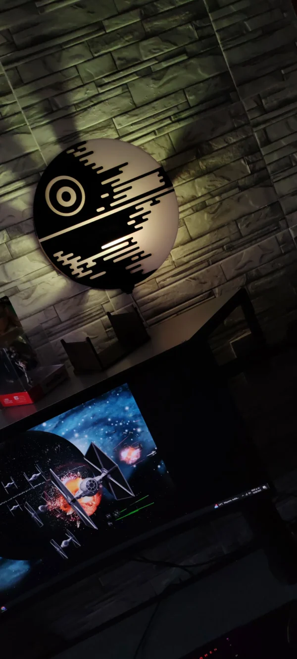 IMG_20250819_170115 Lámpara Estrella de la Muerte