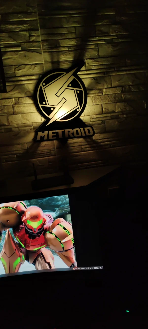 Lámpara Metroid Samus Aran