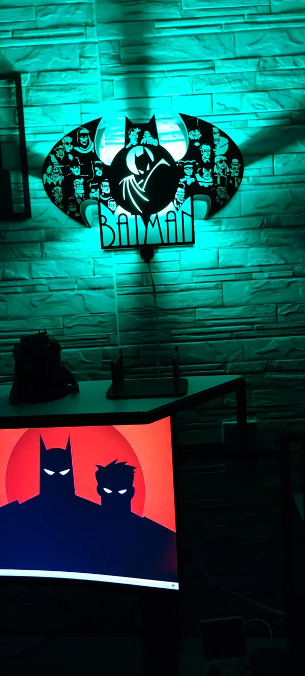 IMG_20260315_123848 Lámpara Batman Personajes Serie Animada