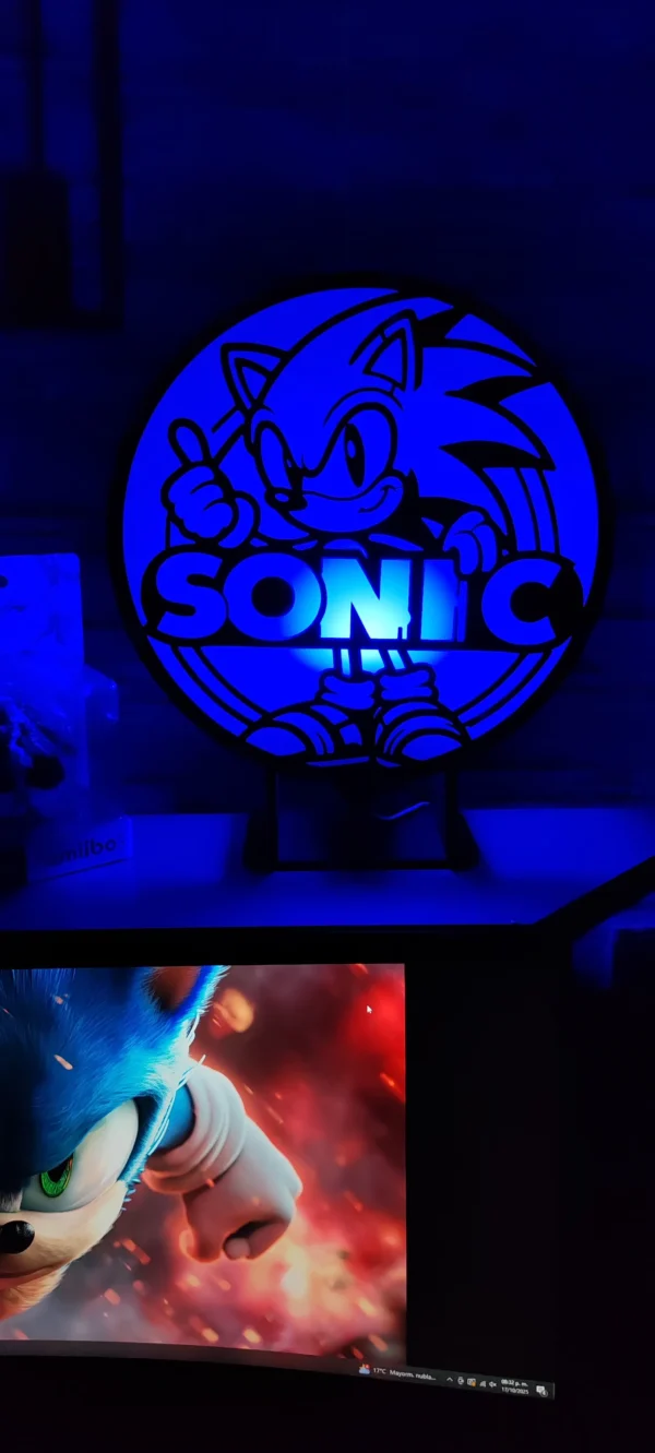 IMG_20251017_203231 Lámpara Sonic the Hedgehog
